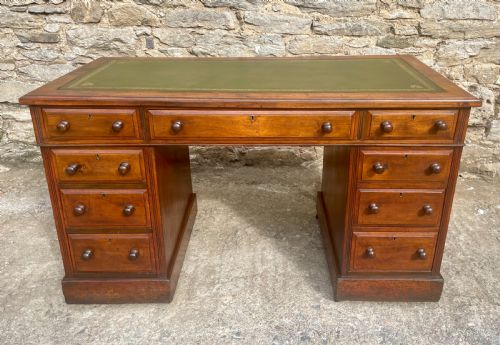 Victorian Mahogany Pedestal Desk