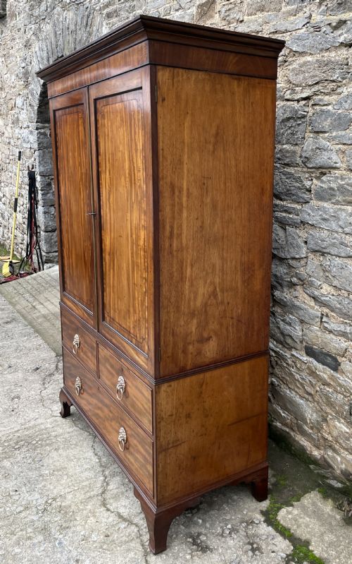 fig 4. Georgian Mahogany Press Cupboard