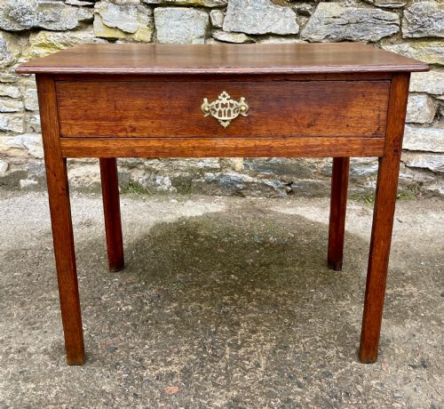 fig 1. Georgian Oak Side Table