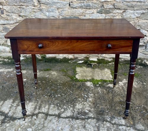 Georgian Mahogany Side Table