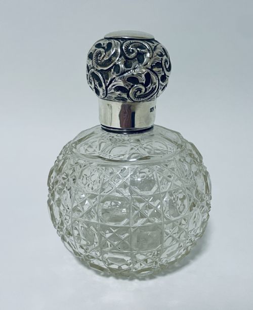 fig 1. Antique Silver Scent Bottle