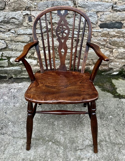 Antique Elm Wheelback Carver Chair