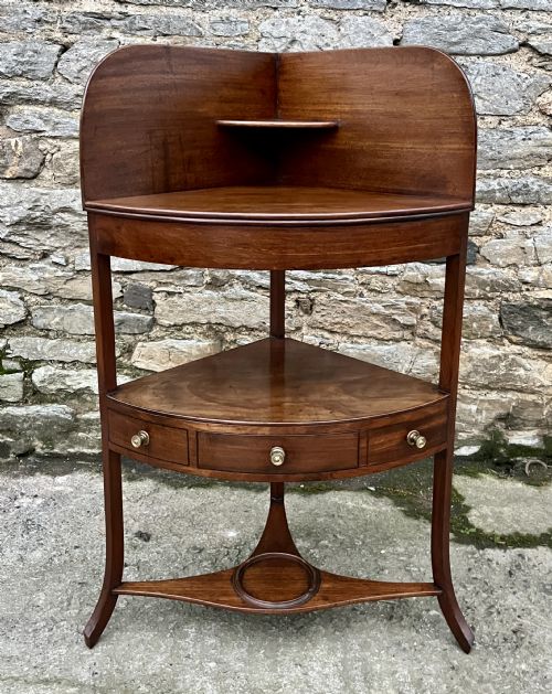 fig 1. Georgian Mahogany Corner Washstand