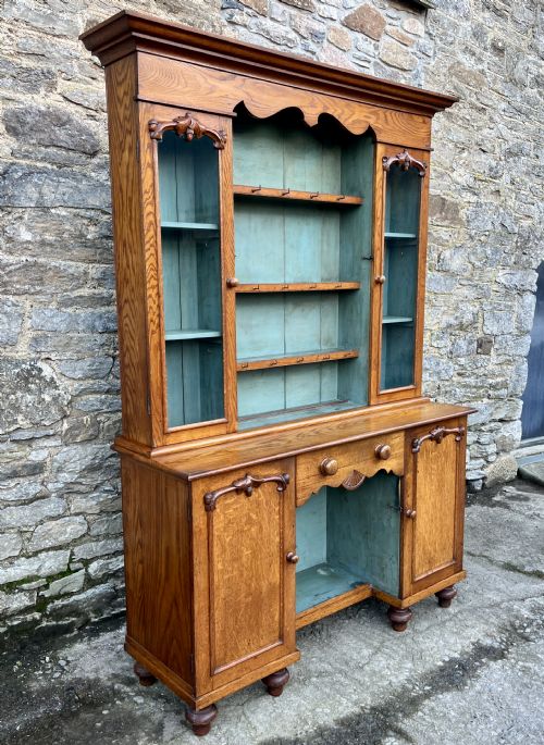 fig 1. Welsh Oak Dog Kennel Farmhouse Dresser