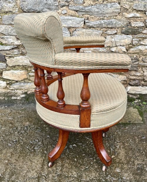 fig 2. Victorian Oak Swivel Office Chair