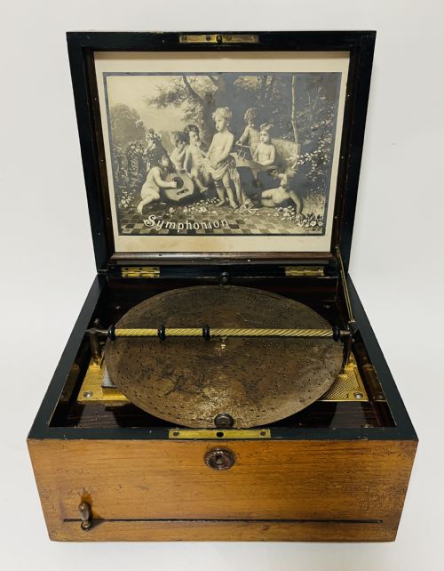 fig 1. Victorian Symphonion
