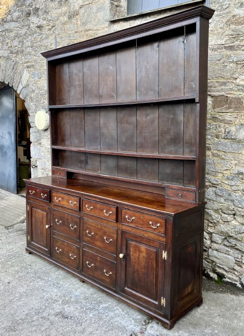 fig 1. Large Georgian Oak Dresser