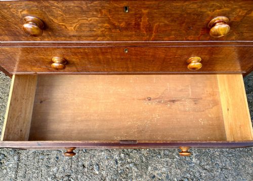 fig 1. ?Large Victorian Oak Chest of Drawers