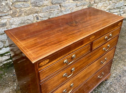 fig 2. Georgian Mahogany Chest of Drawers