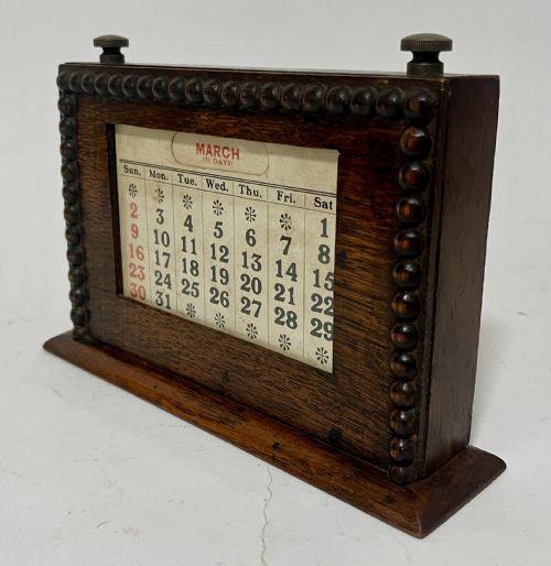 fig 1. Antique Oak Perpetual Desk Calendar