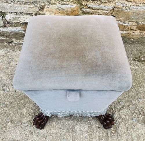 REGENCY MAHOGANY OTTOMAN WITH LIONS PAW FEET - ADDITIONAL PHOTO 2