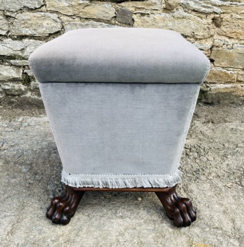 REGENCY MAHOGANY OTTOMAN WITH LIONS PAW FEET - ADDITIONAL PHOTO 11