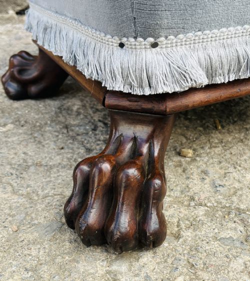 REGENCY MAHOGANY OTTOMAN WITH LIONS PAW FEET - ADDITIONAL PHOTO 12