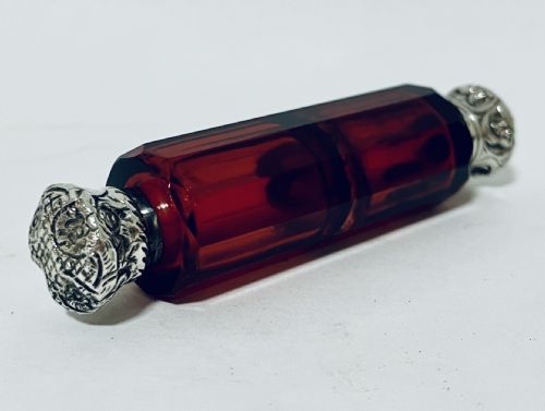 fig 1. Victorian Double Ended Silver Scent Bottle