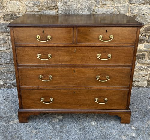 Georgian Mahogany Chest of Drawers