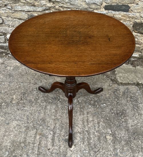 fig 1. Georgian Oak Tilt Top Occasional Table
