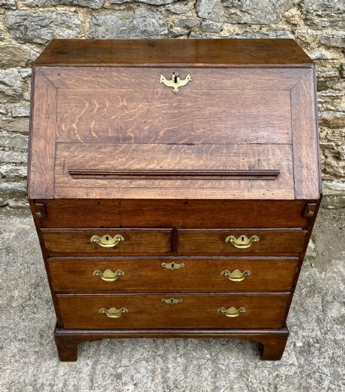fig 2. Small Georgian Oak Bureau