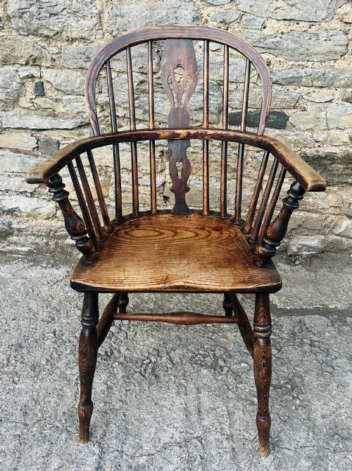 Antique Hoop Back Windsor Chair