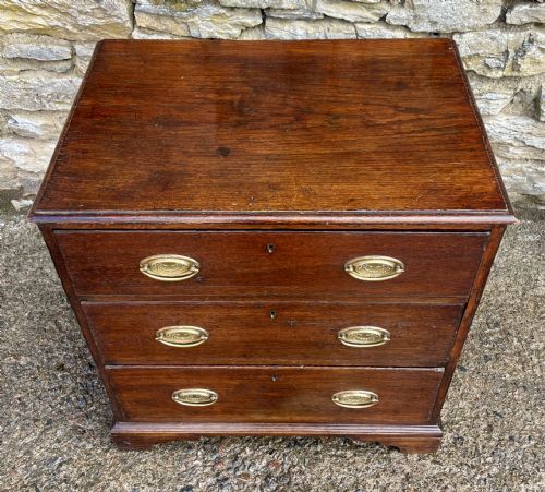 fig 2. ?Small Georgian Oak Chest of Drawers