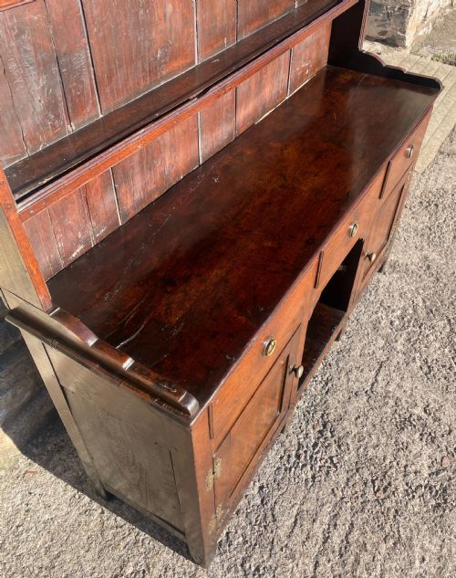GEORGIAN OAK DOG KENNEL DRESSER - ADDITIONAL PHOTO 4