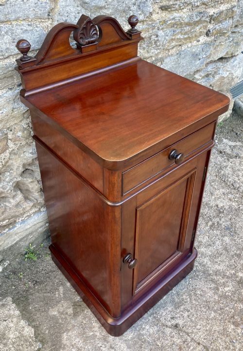 fig 2. Victorian Mahogany Bedside Cabinet