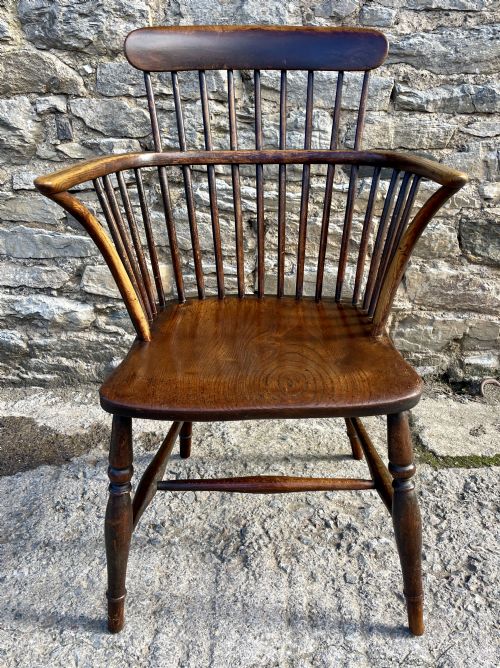 fig 1. Early Victorian Elm Seated Comb Back Windsor Chair