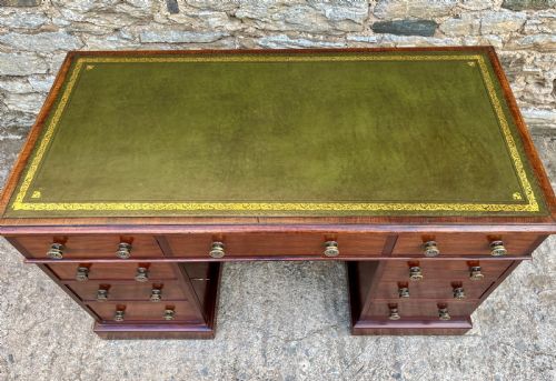 fig 1. Victorian Mahogany Pedestal Desk