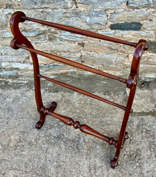 fig 1. Victorian Mahogany Towel Rail