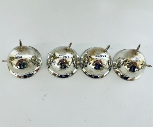 SET OF 4 VICTORIAN SILVER CAULDRON SALTS AND SPOONS - ADDITIONAL PHOTO 5
