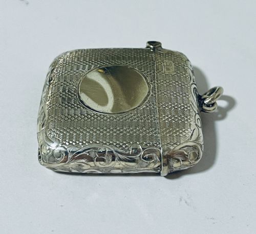 fig 1. Antique Silver Vesta Case