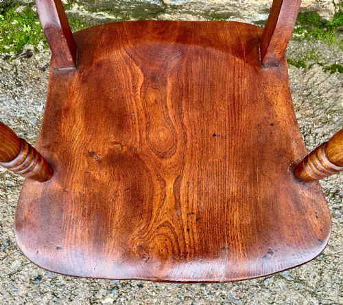 fig 2. Antique Windsor Bar Back Carver Chair