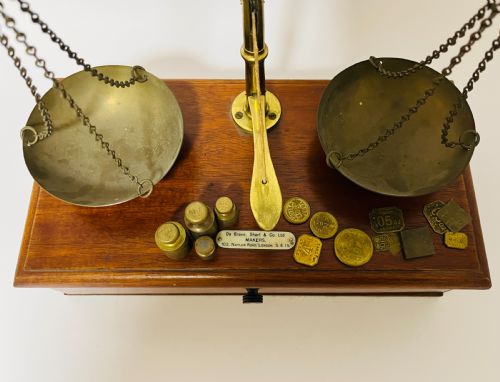 fig 1. Antique De Grave Apothecary Scales and Weights