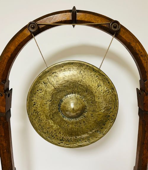 fig 1. Antique Arts & Crafts Oak Dinner Gong