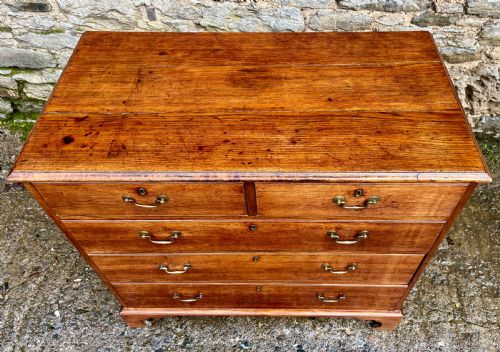 fig 1. Georgian Oak Chest of Drawers