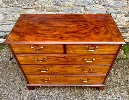 fig 2. Georgian Mahogany Chest of Drawers