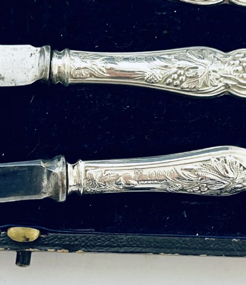 SET OF 6 VICTORIAN SILVER HANDLED BUTTER KNIVES - ADDITIONAL PHOTO 6