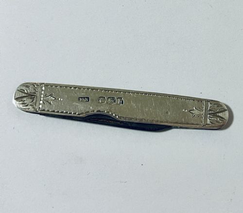 fig 1. Antique Silver Folding Pen Knife