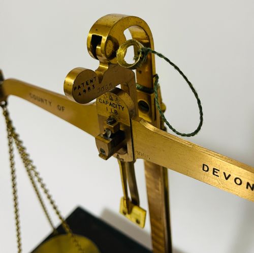 ANTIQUE DEVON COUNTY EXCISE SCALES - ADDITIONAL PHOTO 6