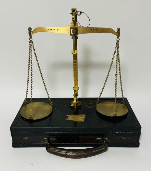 ANTIQUE DEVON COUNTY EXCISE SCALES - ADDITIONAL PHOTO 17