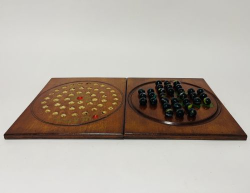 ANTIQUE MAHOGANY SOLITAIRE GAMES BOARD - ADDITIONAL PHOTO 5