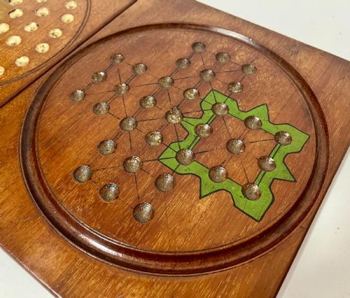 ANTIQUE MAHOGANY SOLITAIRE GAMES BOARD - ADDITIONAL PHOTO 8