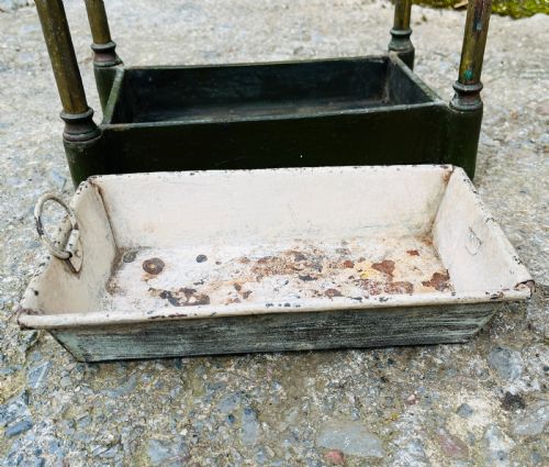 VICTORIAN BRASS STICK STAND - ADDITIONAL PHOTO 7