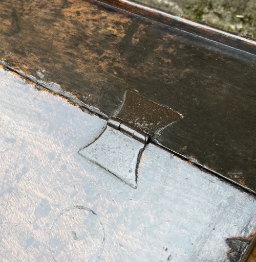 17TH CENTURY OAK DESK BOX - ADDITIONAL PHOTO 2
