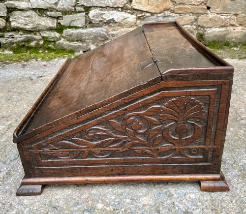 17TH CENTURY OAK DESK BOX - ADDITIONAL PHOTO 4