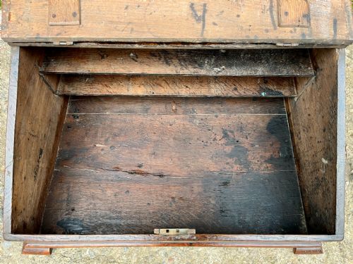 17TH CENTURY OAK DESK BOX - ADDITIONAL PHOTO 6