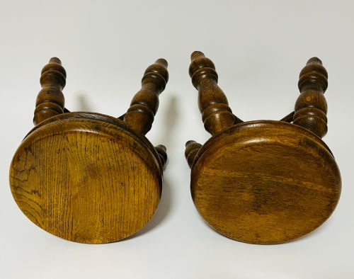 PAIR OF SMALL ANTIQUE OAK STOOLS - ADDITIONAL PHOTO 7