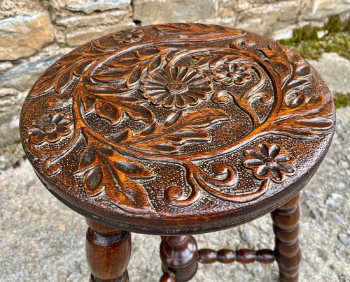 SMALL ANTIQUE OAK BOBBIN TURNED TABLE - ADDITIONAL PHOTO 2