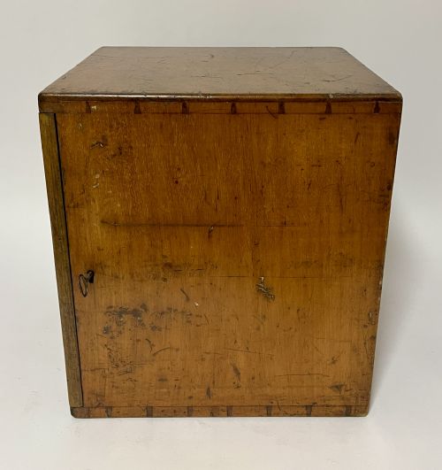 ANTIQUE MICROSCOPE SLIDE CABINET - ADDITIONAL PHOTO 8