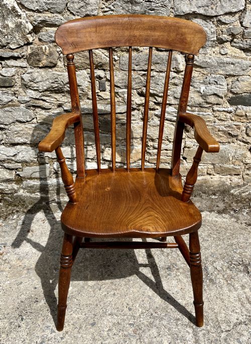 ANTIQUE WINDSOR FARMHOUSE CHAIR