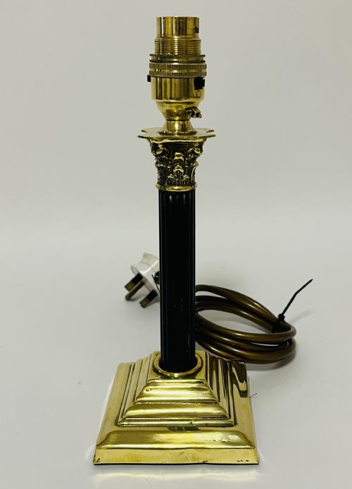 ANTIQUE CORINTHIAN COLUMN TABLE LAMP
